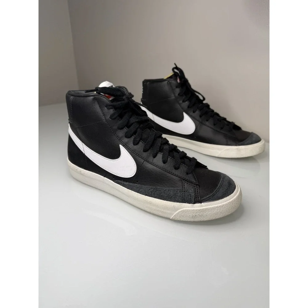 Nike Blazer Mid '77 Vintage Shoes Black White Sail BQ6806-002 Men's Size 11